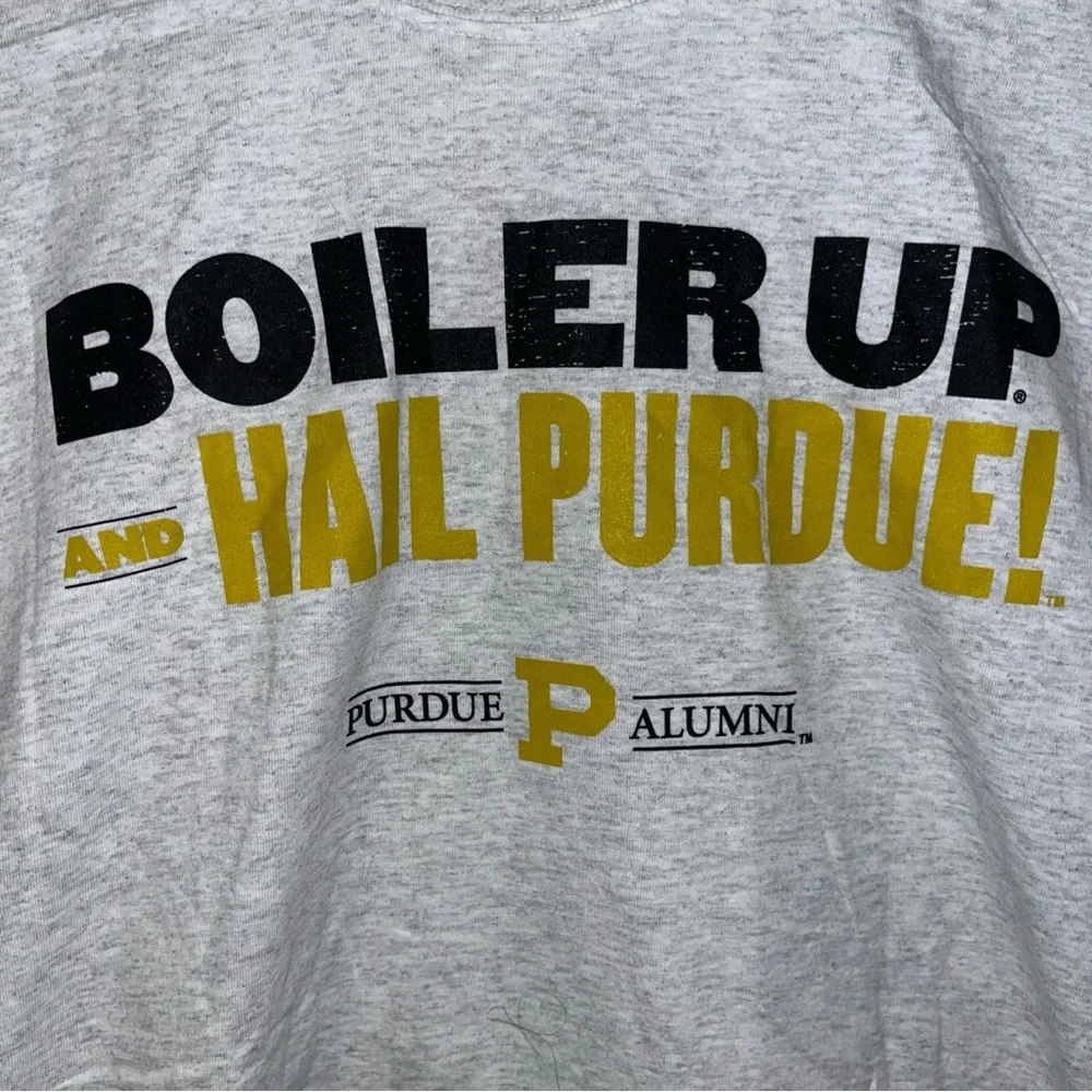Purdue Boilermakers White NWT Shirt L Gildan tag NWT NCAA College Indiana